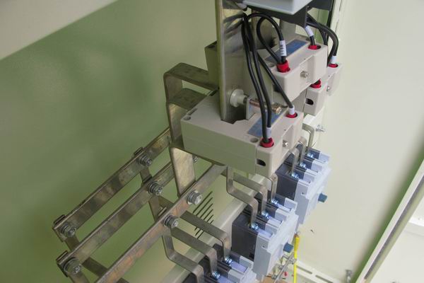 哈尔滨配电柜-3683谈谈配电柜的尺寸有哪些